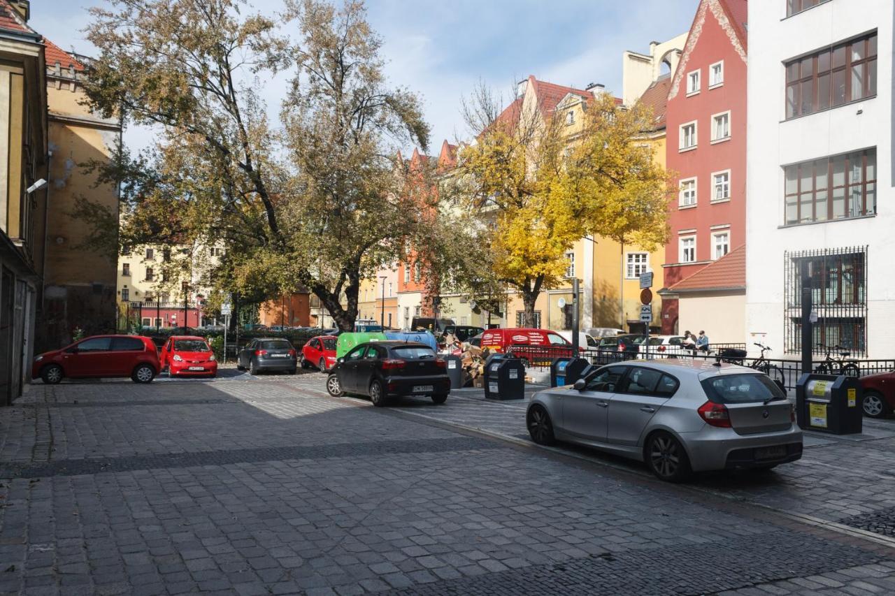 Apartamenty Hexus - Ofiar Oswiecimskich - Wroclaw Centrum Rynek Exterior photo